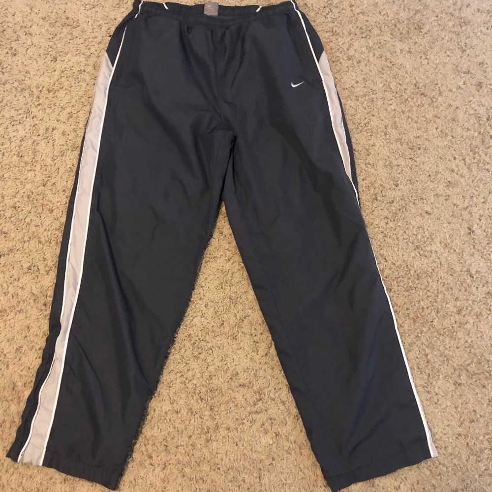 Nike men’s swish sweatpants
